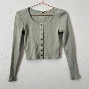 Levi’s ribbed button up long sleeve cropped top sage green